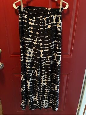 west loop Black and Cream Tie-Dye lounge pants